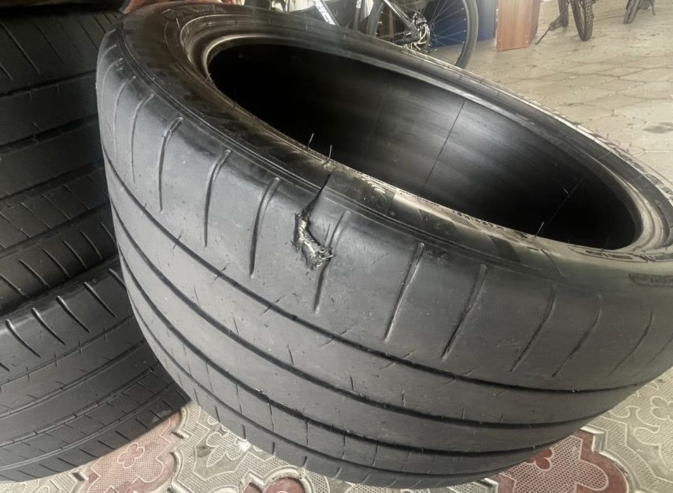 Продам резины Michelin Pilot Super Sport R22