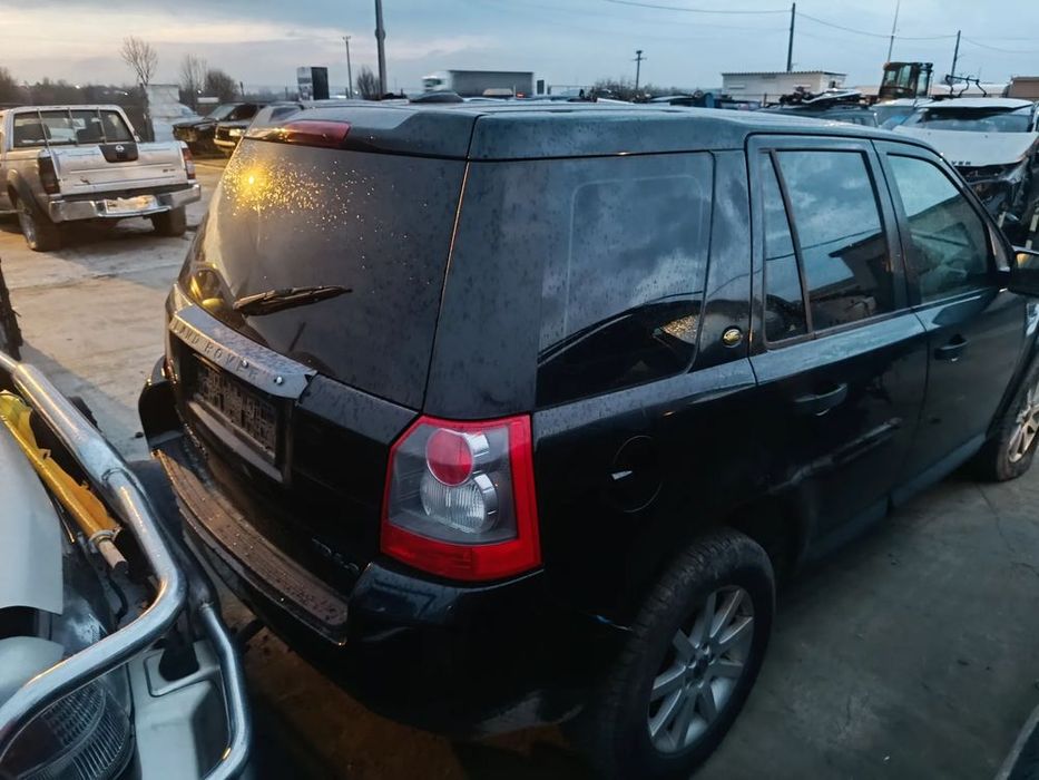 Dezmembrez land ROVER freelander 2 , motorizare 2.2 e4