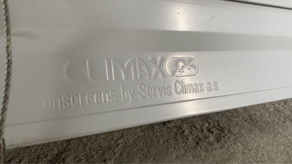 Geamuri termopan Austria cu rulouri exterioare - 4 buc