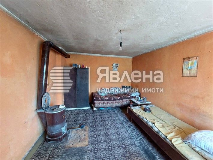 Продава се Къща в с. Окоп, Област Ямбол - 38 кв.м за 1053 €/кв.м - Снимка #2