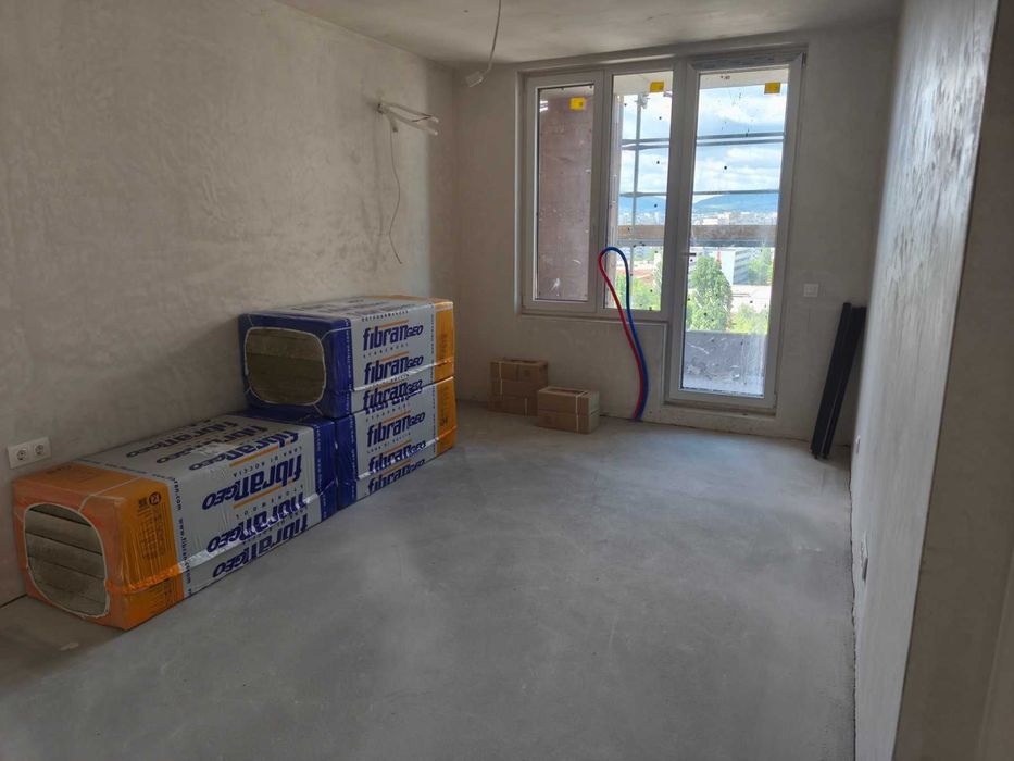 Продава се Двустаен апартамент в София, Център - 72 кв.м за 2459 €/кв.м - Снимка #1