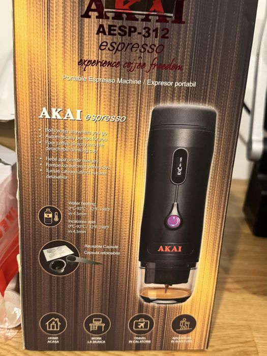 Espressor portabil Akai