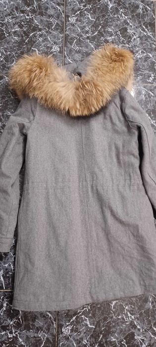 Зимно палто с естествен косъм