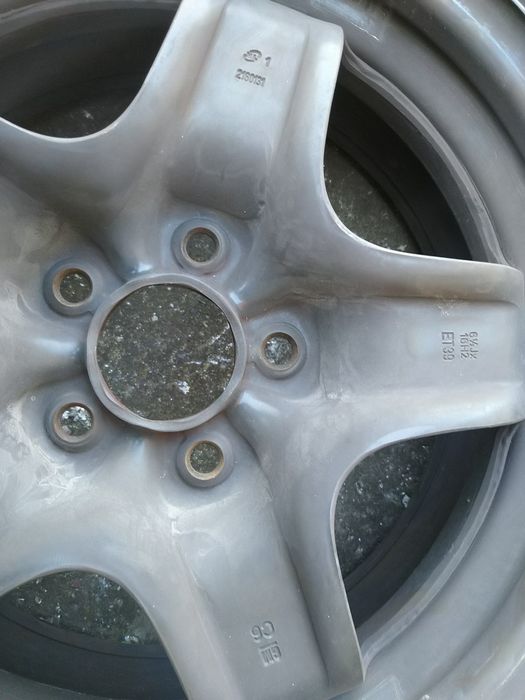 Джанти с летни гуми Мишелин - 4 броя.