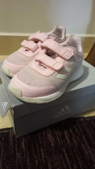 Пподавам детски маратонки adidas, nike