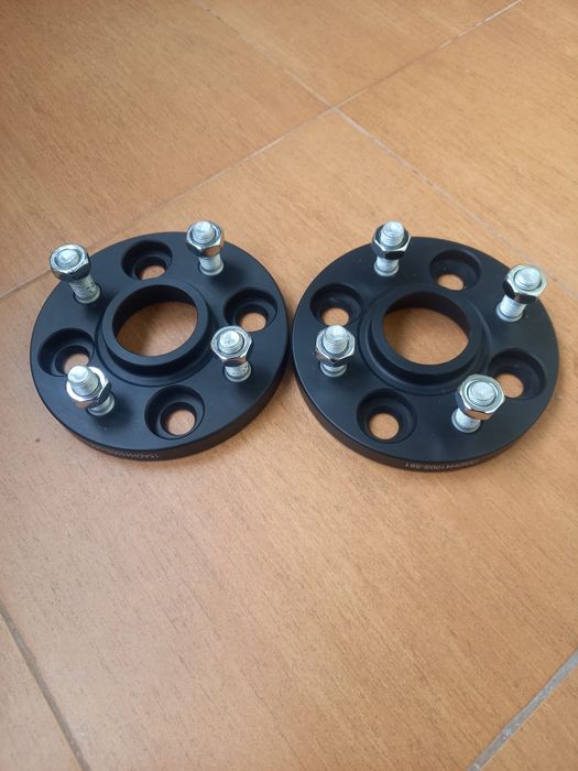 Фланци за Хонда 4х100 56.1   15мм/20мм/25мм