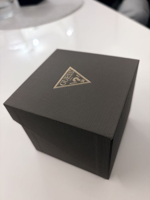 Луксозен Часовник