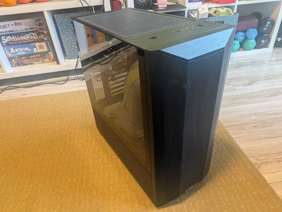 Компютърна кутия Lian Li LANCOOL II MESH performance