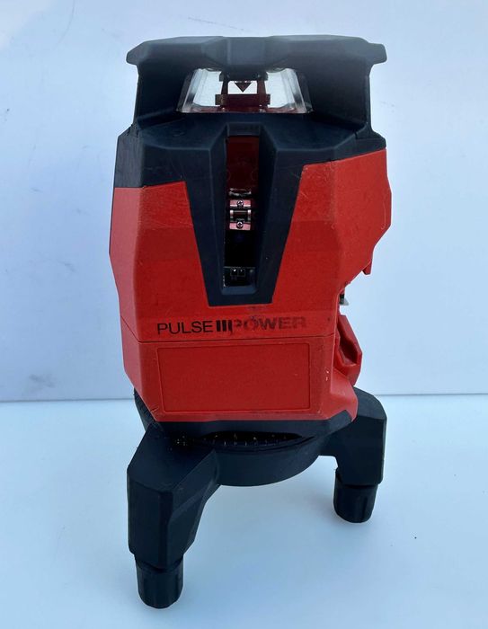 Hilti PM 40-MG - Мултилинеен лазер със зелен лъч 2022г.
