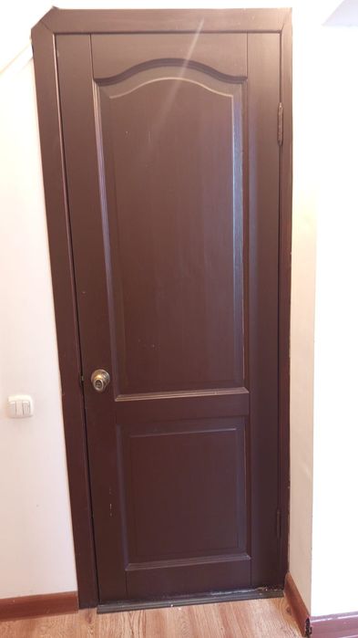 Двери деревянные