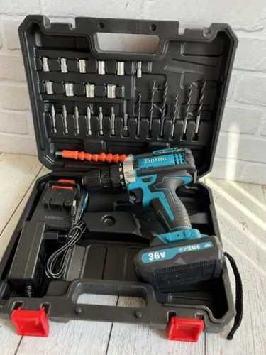 Шуруповерт Макито