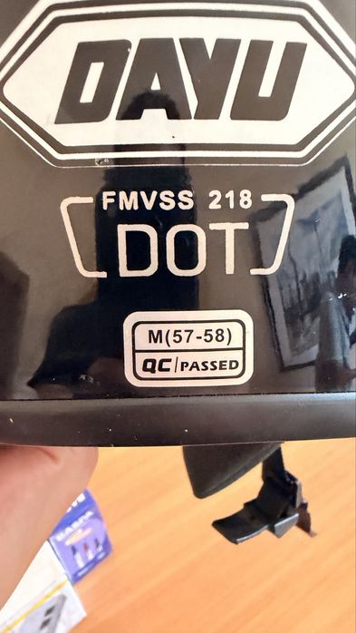 Продам мото шлем 2 шт