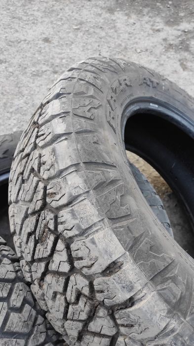 Шины Maxxis Razr AT