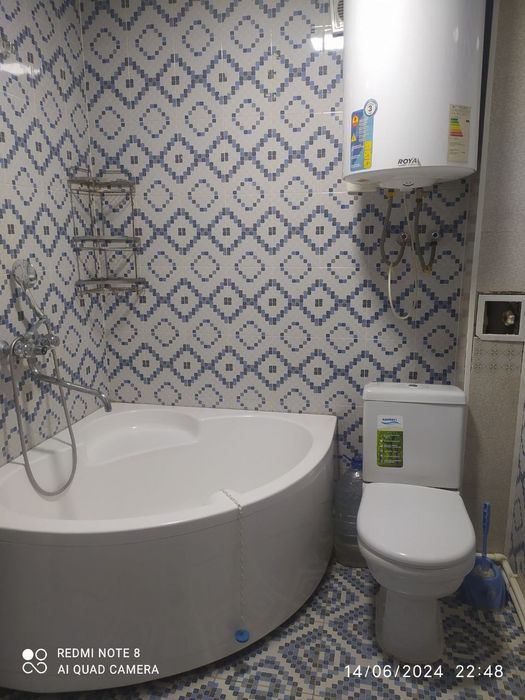 Продаётся 2х комнатная квартира на 6м этаже в 6ти этажном доме.