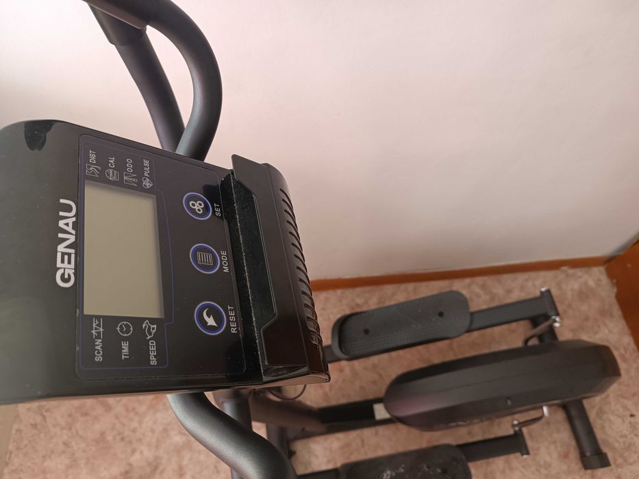 Эллиптический тренажер