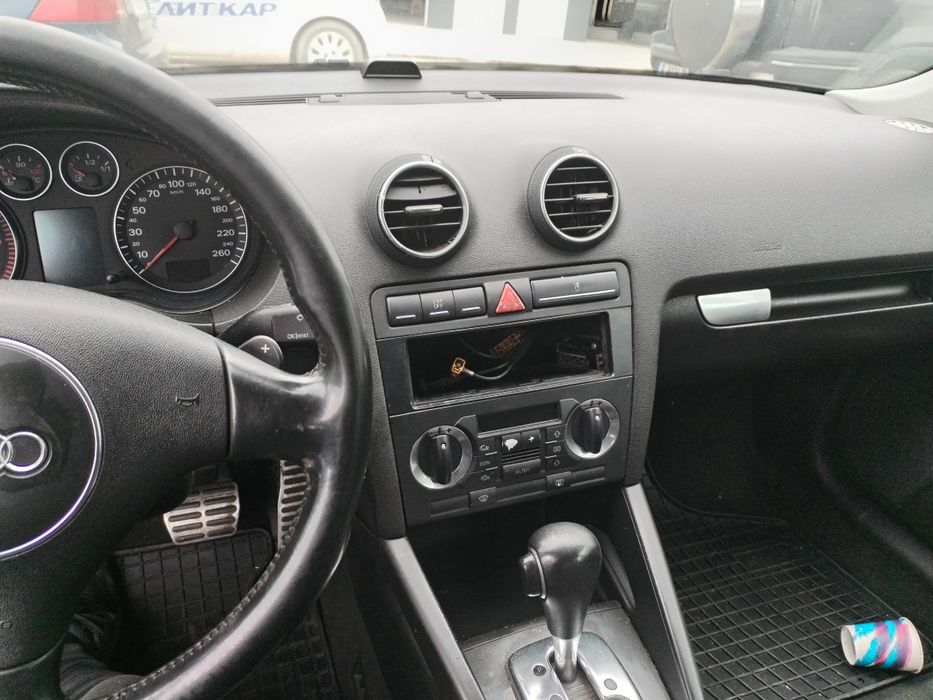 Audi A3 8P 2.0tdi BKD 140 коня НА ЧАСТИ