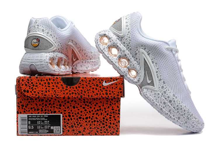 Продавам нови мъжки маратонки NIKE Air Max Dn Se Prm налични 41 и 43