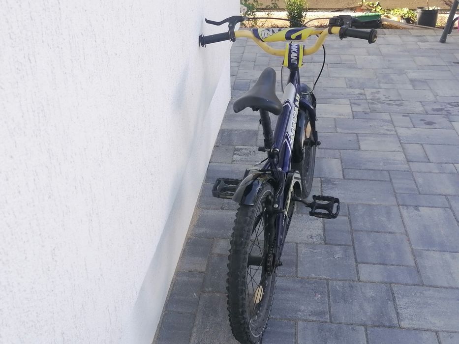 De vânzare bicicleta copii