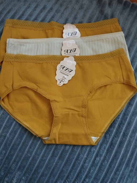 Продам новые трусики на 9-10 лет