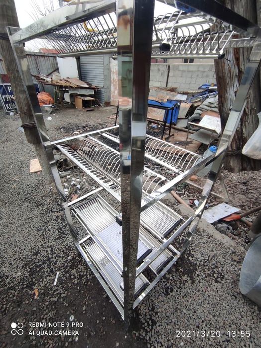 Кухонные оборудование стол мойка стеллажи