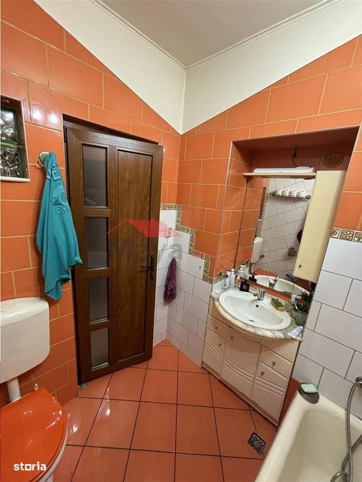 Casa P+E, la 2 min de Parcul Municipal