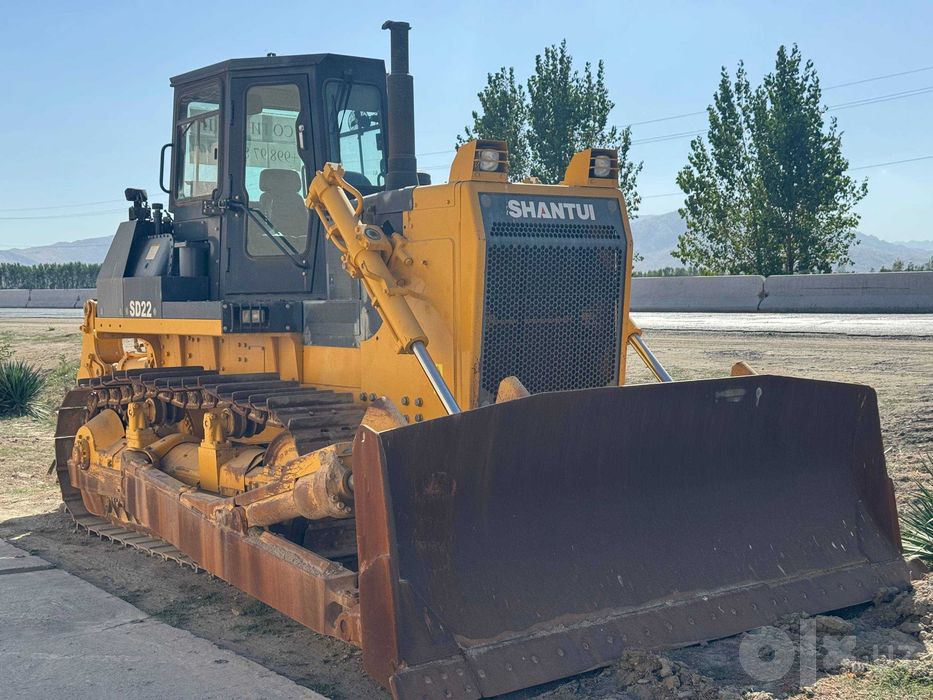 Buldozer Shantui