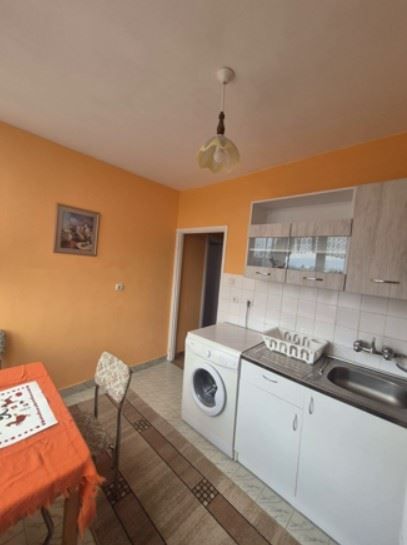 Дава се под наем Едностаен апартамент в София, Зона Б-5 - 46 кв.м за 447.78 € - Снимка #2