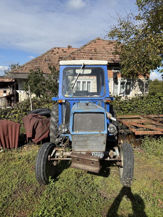 Vând tractor Landini