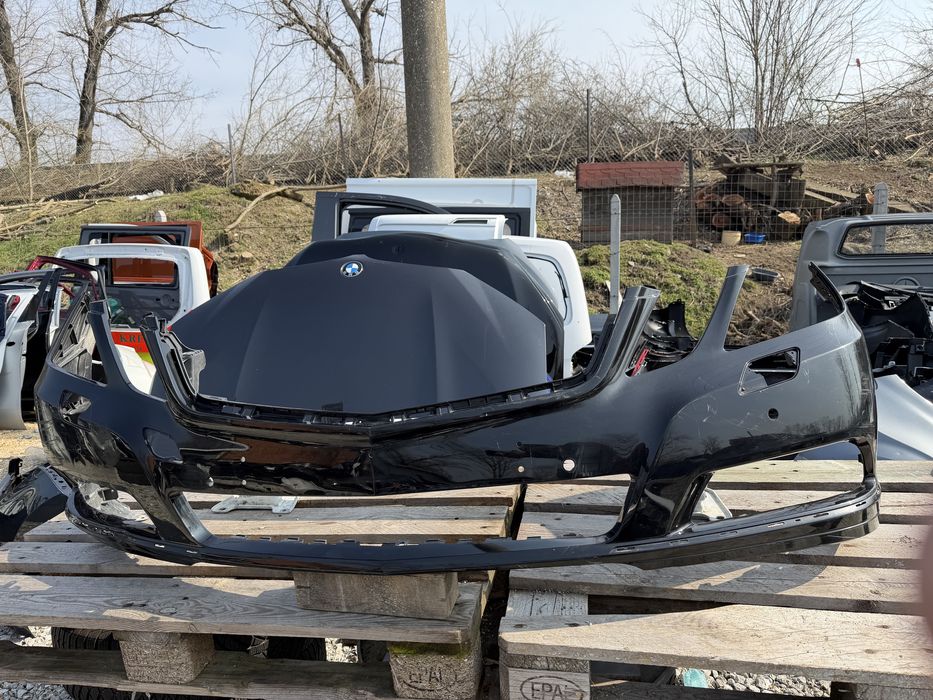 Броня Mercedes E Class 2009 год.-