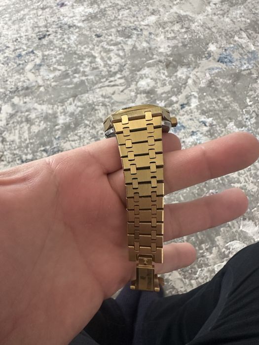 Продам наручные часы