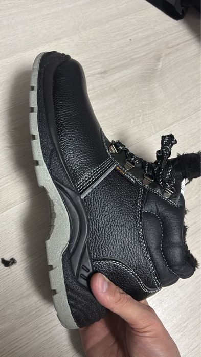 спецовка зима , бушлат, спецобувь