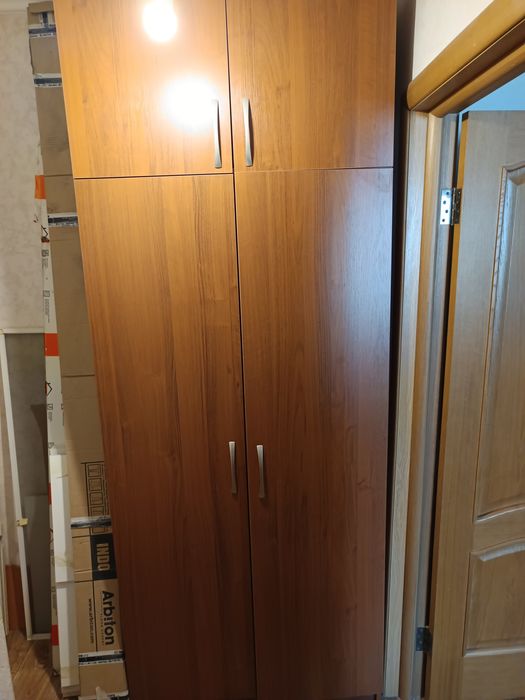Продам шкаф в хорошем состоянии