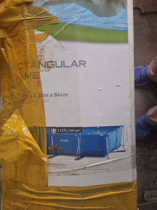 Бассейн каркасный (intex)