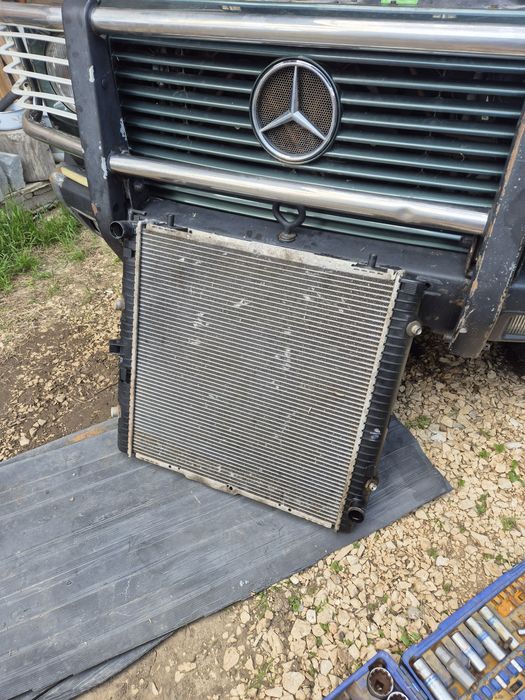 Радиатор за Мерцедес Г класа 3.5 дизел
