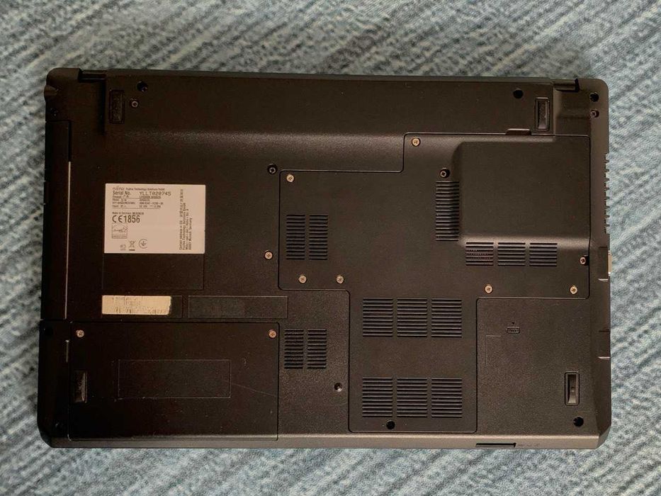Ноутбук Fujitsu Lifebook