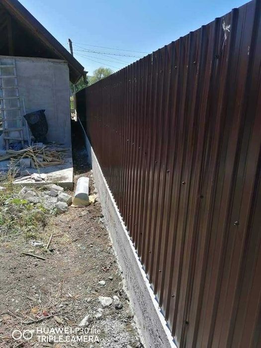 Vand garduri si porti