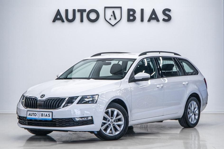 Skoda Octavia Navi/DSG/CarPlay/Camera/AndroidAuto/TVA/Leasing - Rate FARA AVANS