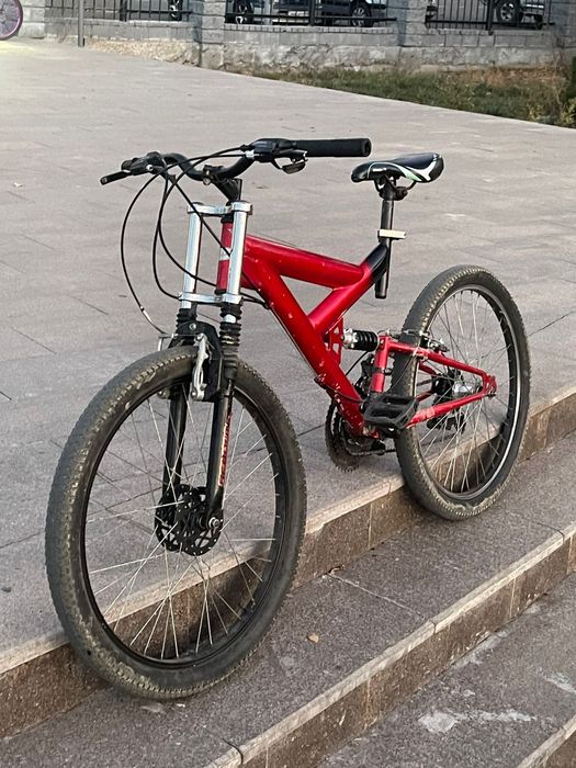 Продам двух подвес