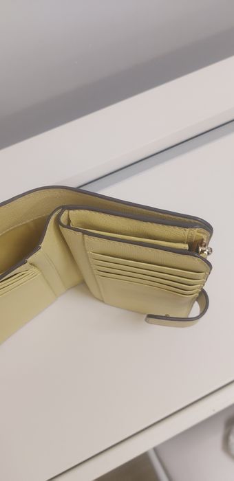 Оригинални портмонета FURLA