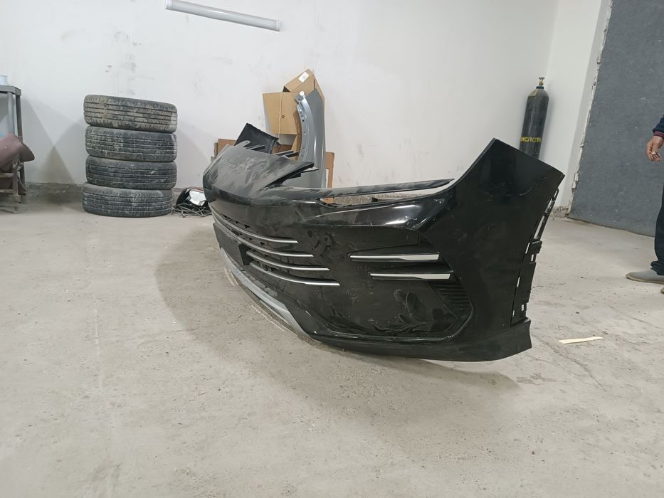 Передний бампер BYD SONG PLUS чемпион гибрид