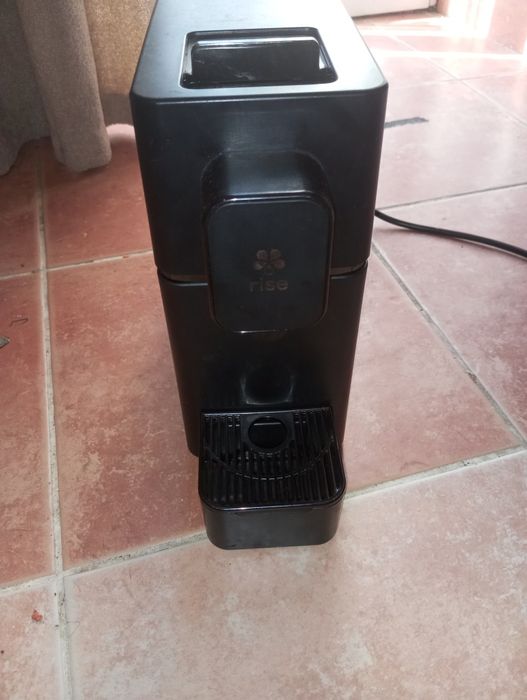 Срочно продам кофе машину