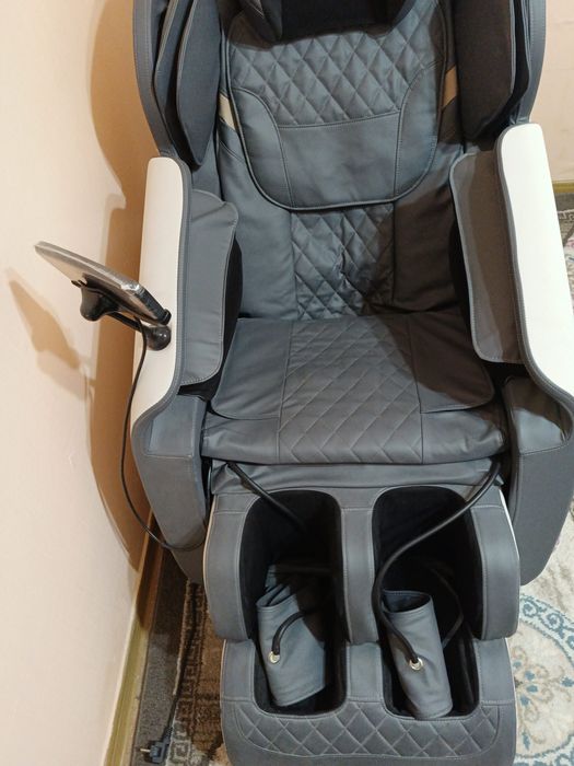 Продам массажное кресло
