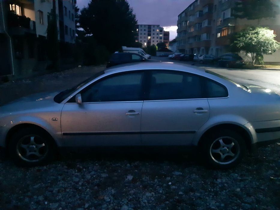 VOLKSWAGEN Passat 0 — imagine 3