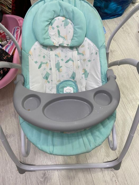 Кресло качалка для малышей