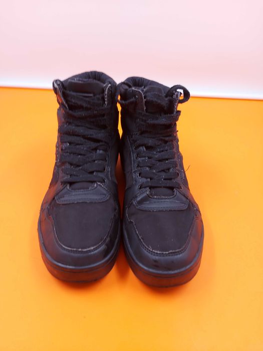 Calvin Klein номер 42 Оригинални мъжки кецове