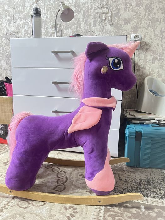 Коляска детская, лошадка в подарок!