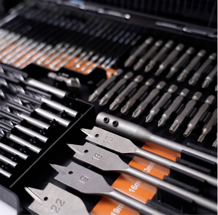 Немски Комплект битове и свредла Kraft 246 части / бургии в куфар