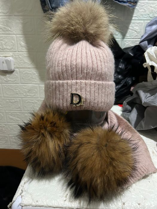 Отдам за вкусняшки вещи разные