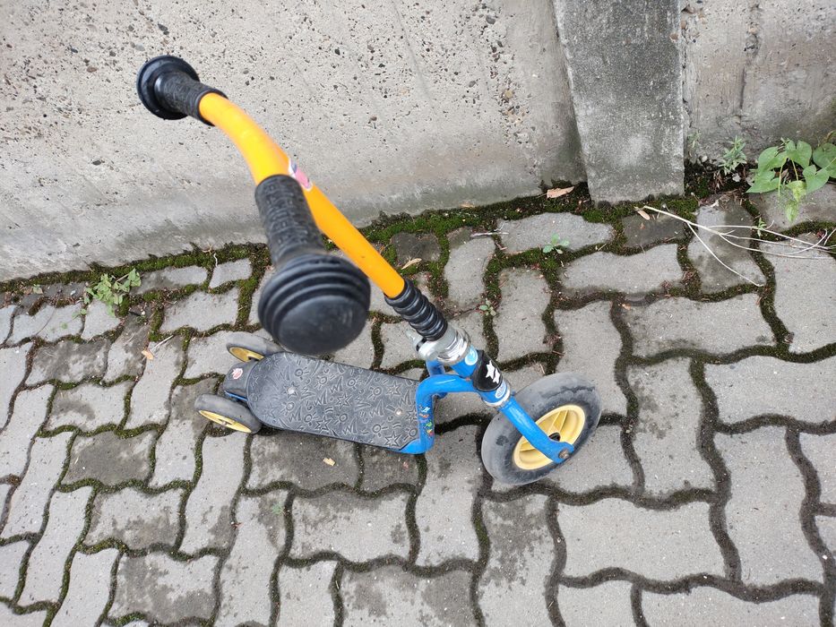 Trotineta PUKI pentru copii