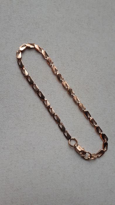 браслет красный золото 585-проба.